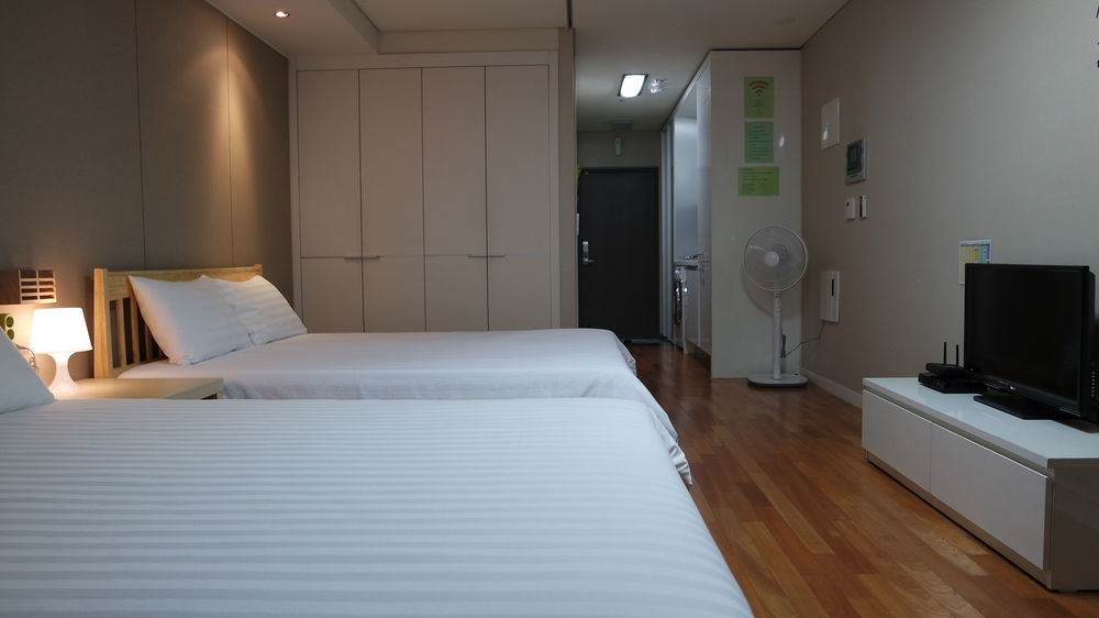 Hostel Coco Seoul Exterior photo
